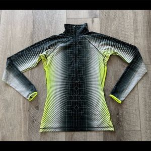 Nike Pro Half-Zip Size Medium